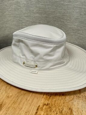 Tilley Airflo Nylon Wide Brim Ivory White UV Sun Hat Unisex 7 5/8 XL